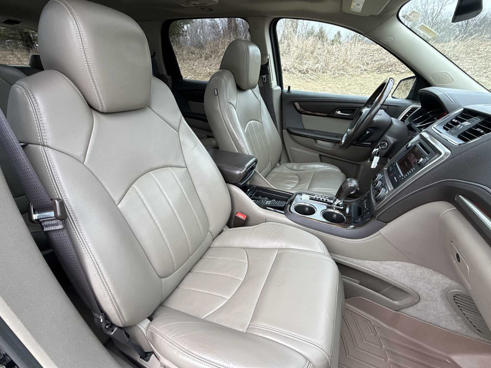 Thumbnail: 2013 GMC Acadia - 24