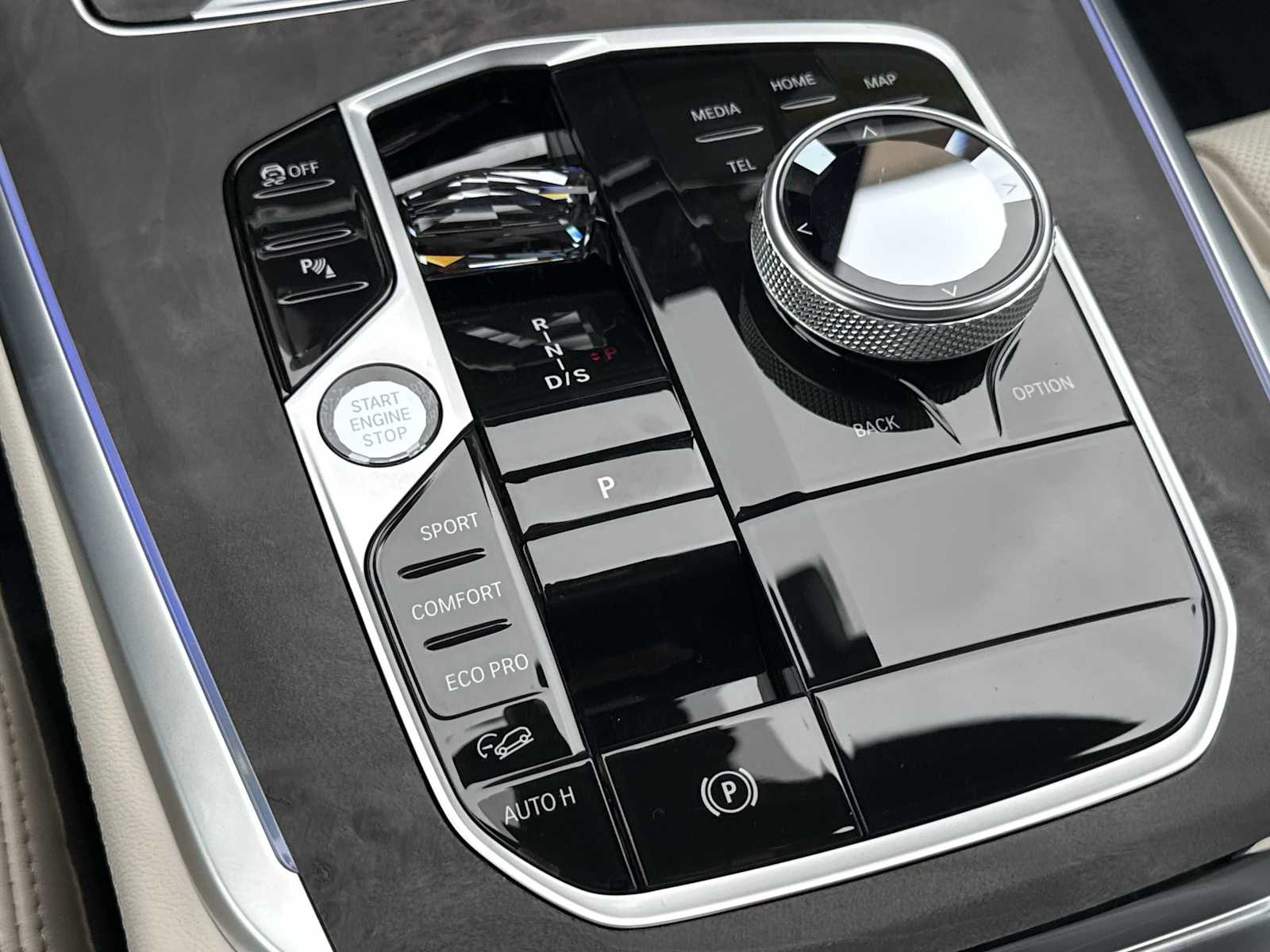 Thumbnail: 2026 BMW X5 - 35