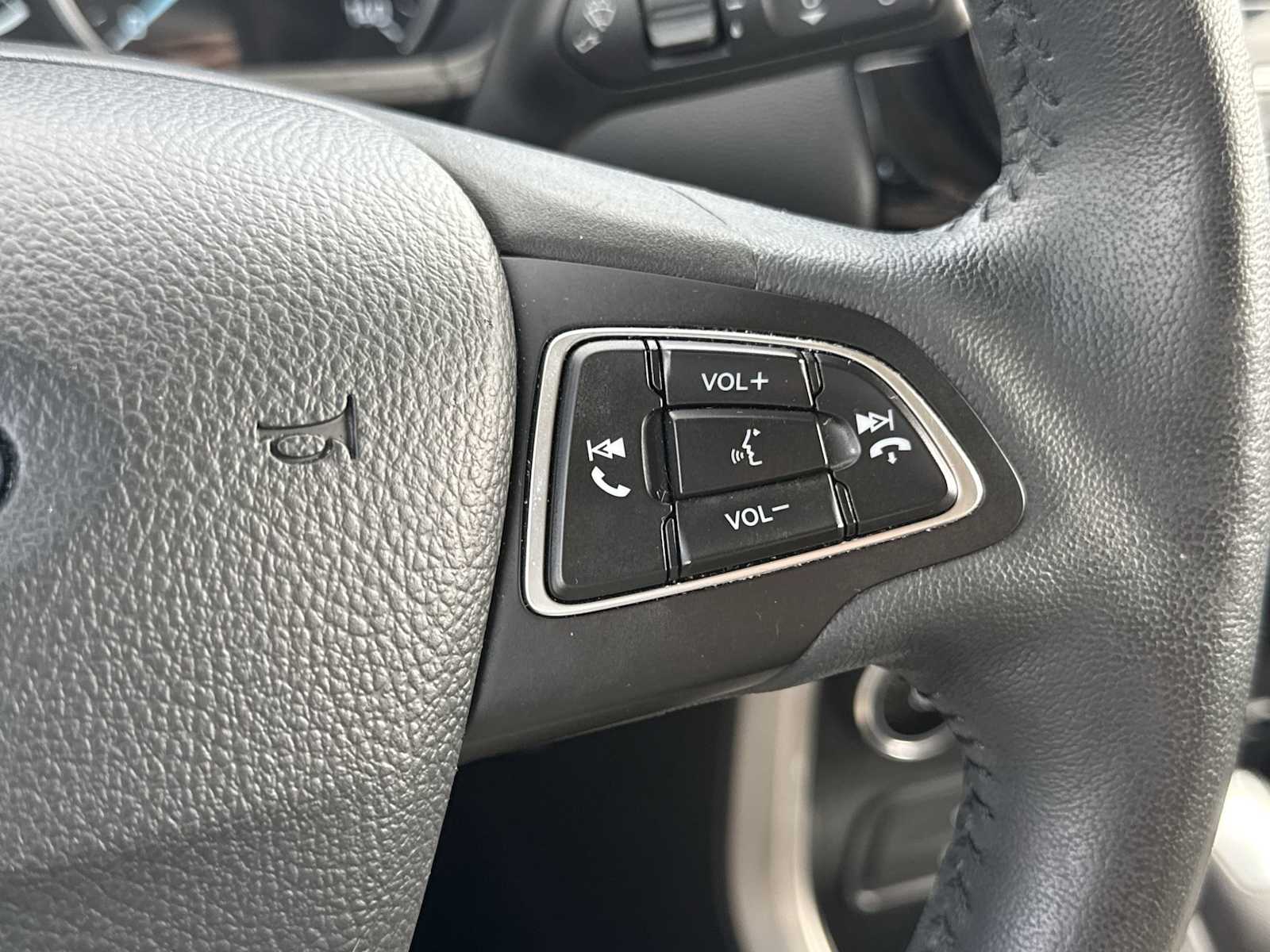 Thumbnail: 2019 Ford EcoSport - 27