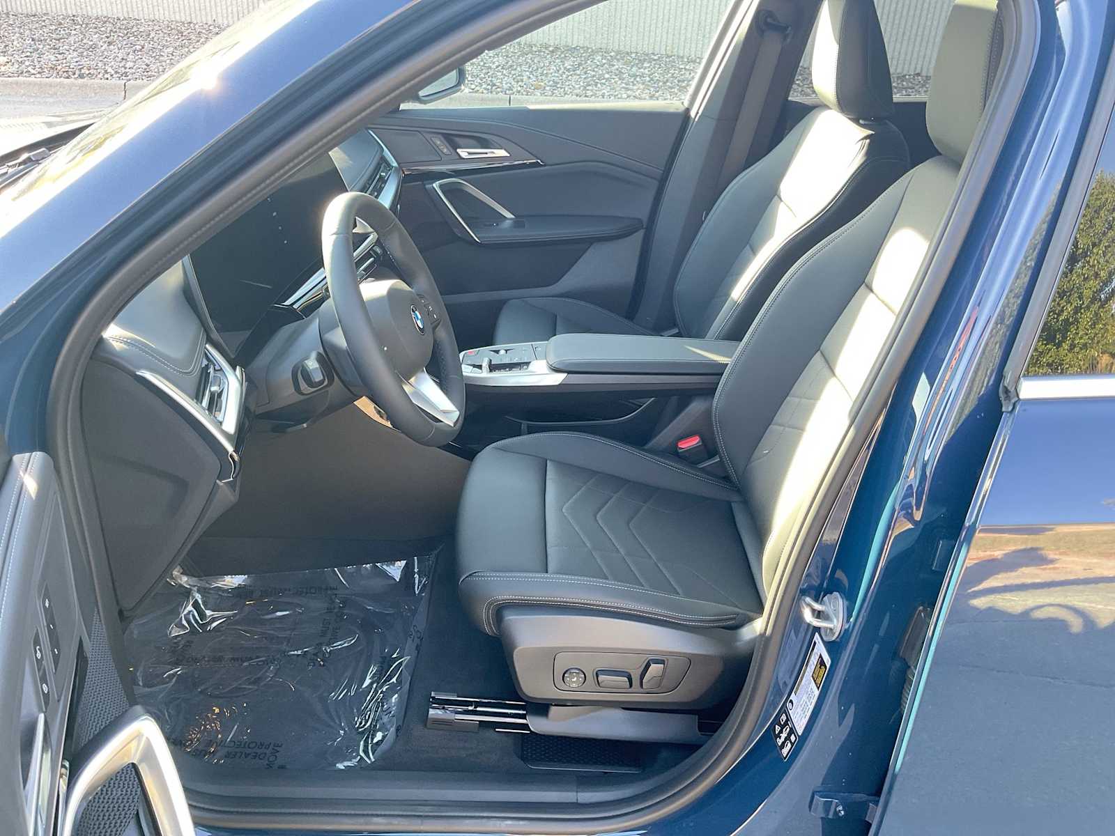 Thumbnail: 2026 BMW X1 - 5