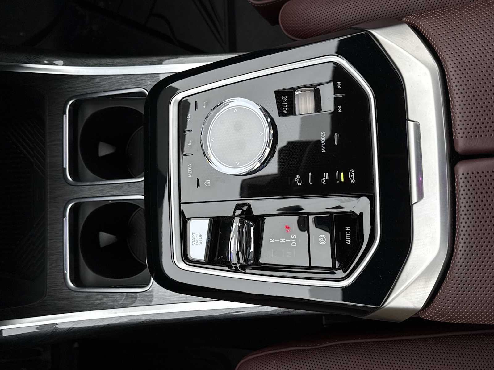 Thumbnail: 2024 BMW 7 Series - 30