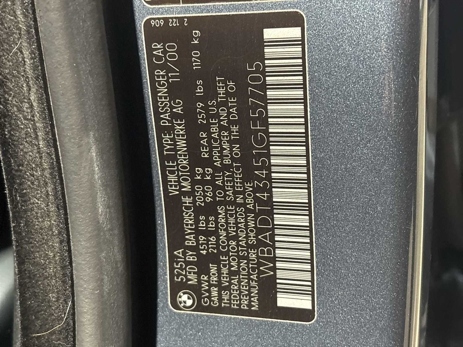 Thumbnail: 2001 BMW 5 Series - 33