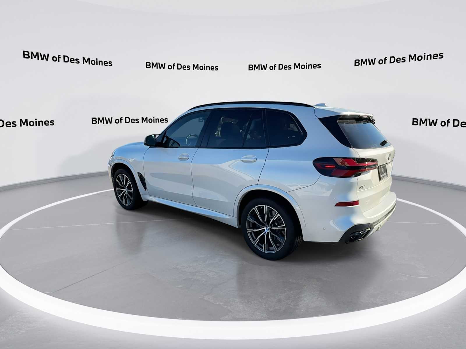 Thumbnail: 2025 BMW X5 - 6