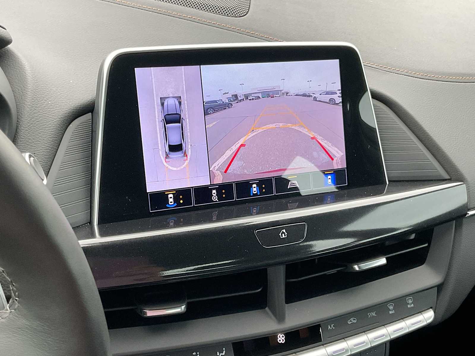 Thumbnail: 2024 Cadillac CT4 - 31