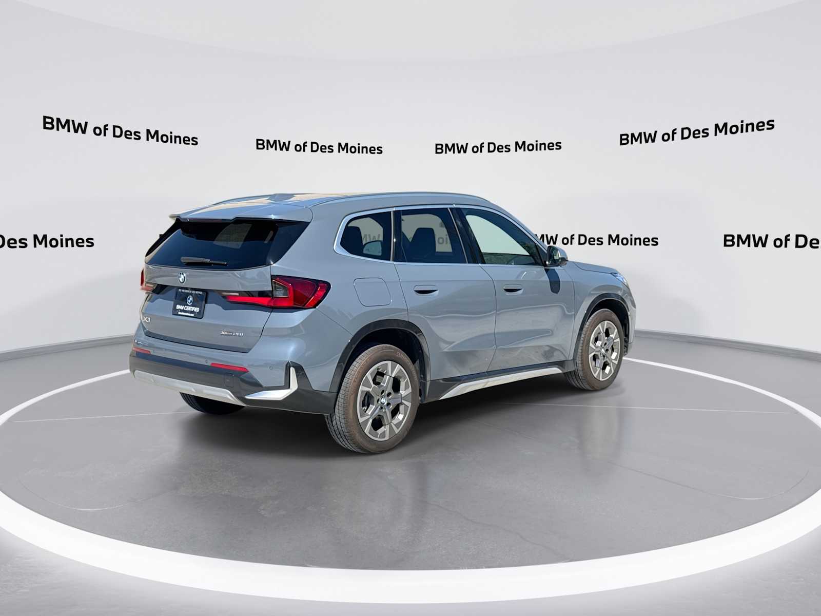 Thumbnail: 2025 BMW X1 - 8