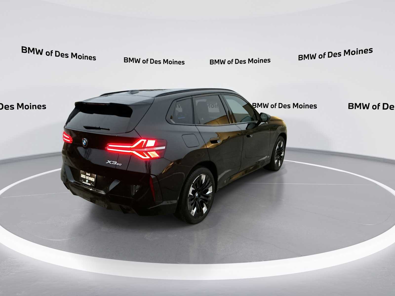 Thumbnail: 2025 BMW X3 - 8