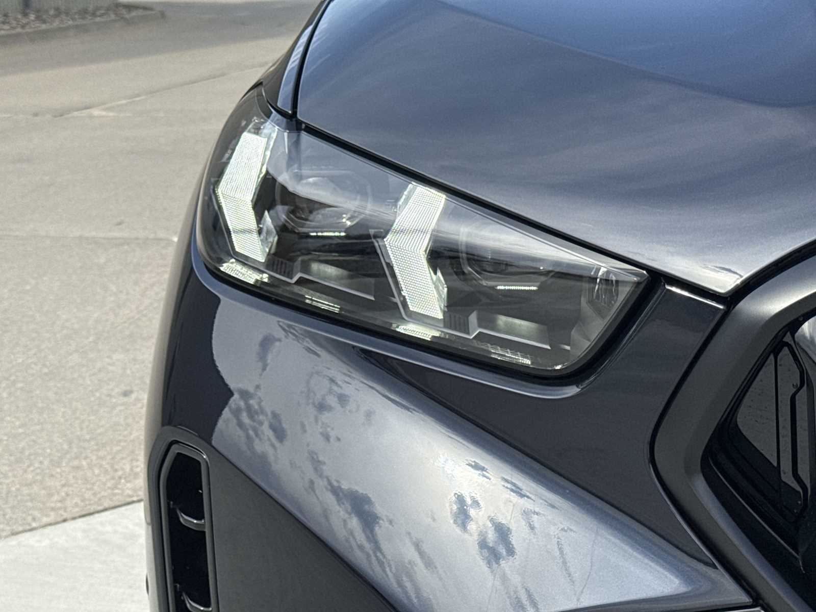 Thumbnail: 2026 BMW X6 - 11