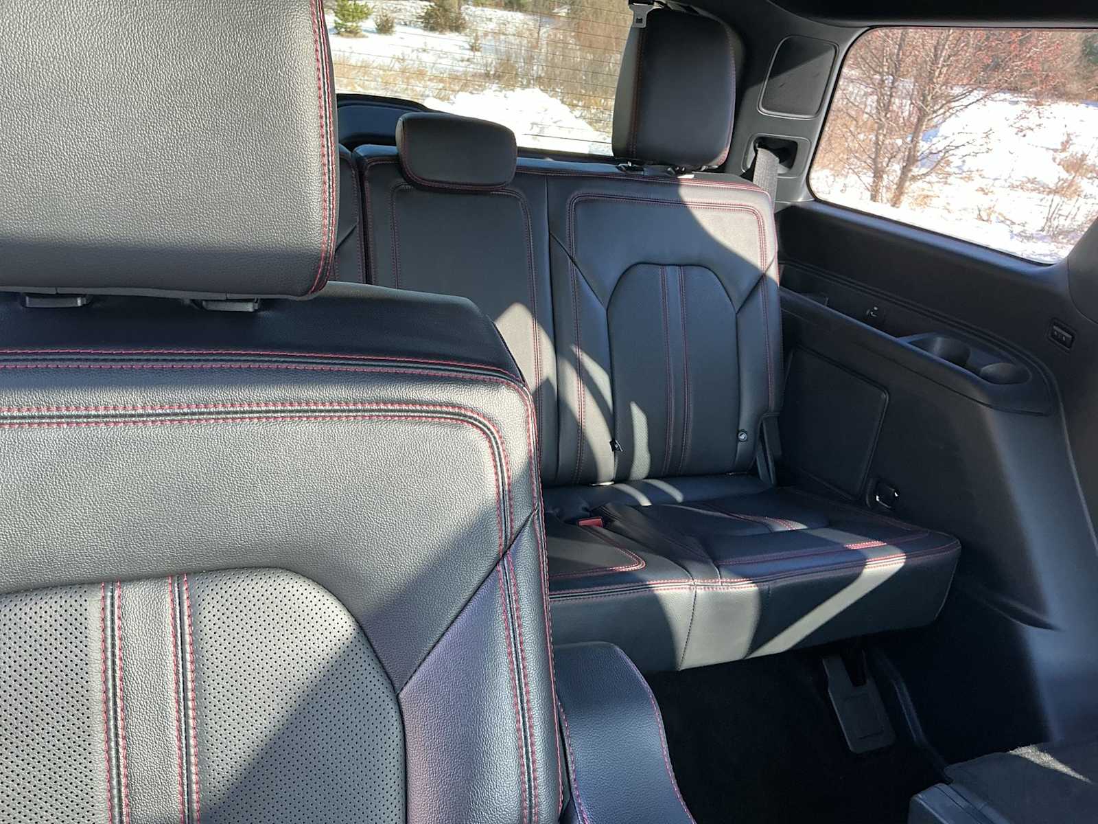 Thumbnail: 2022 Ford Expedition - 14