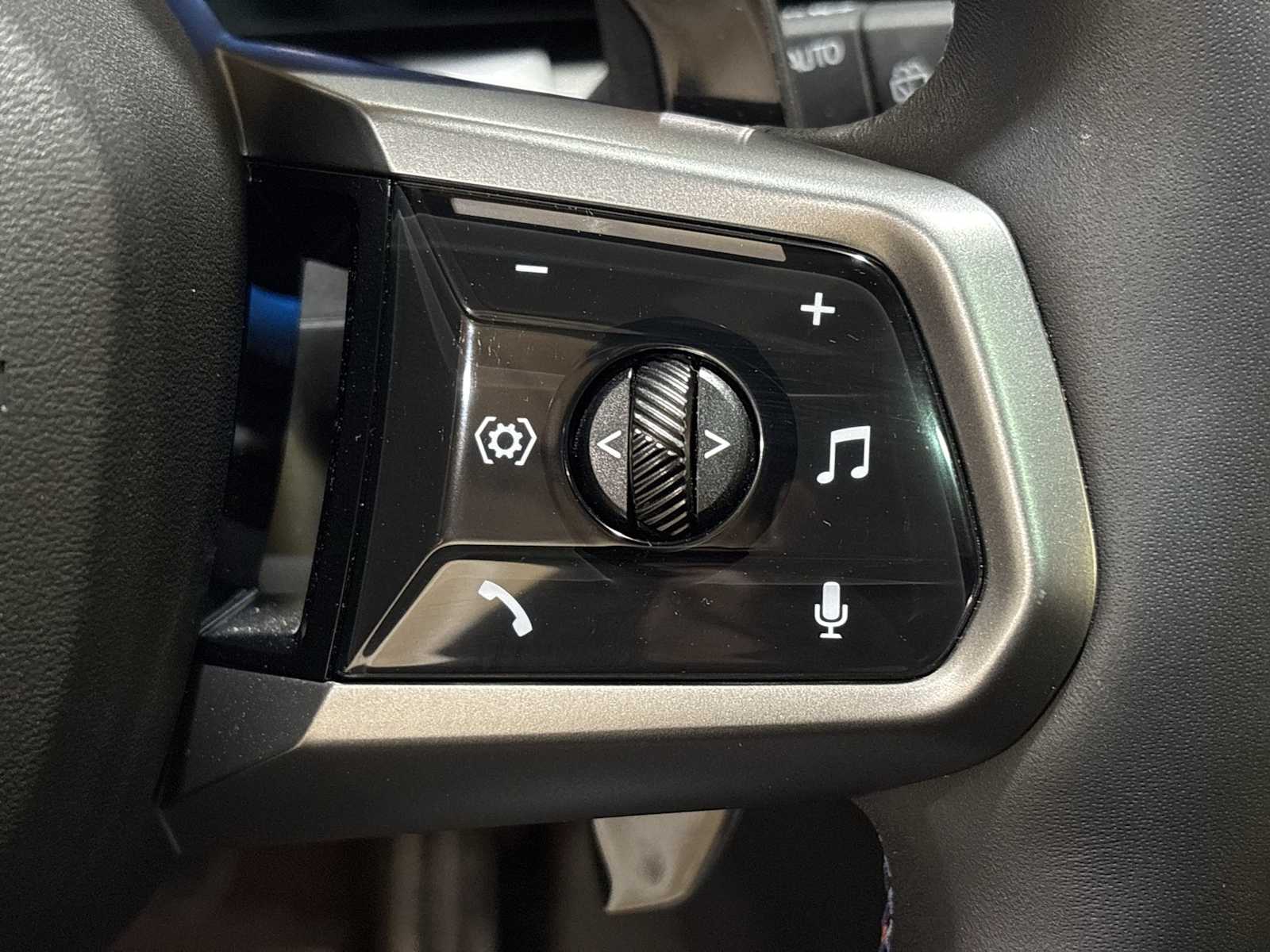 Thumbnail: 2025 BMW X3 - 31