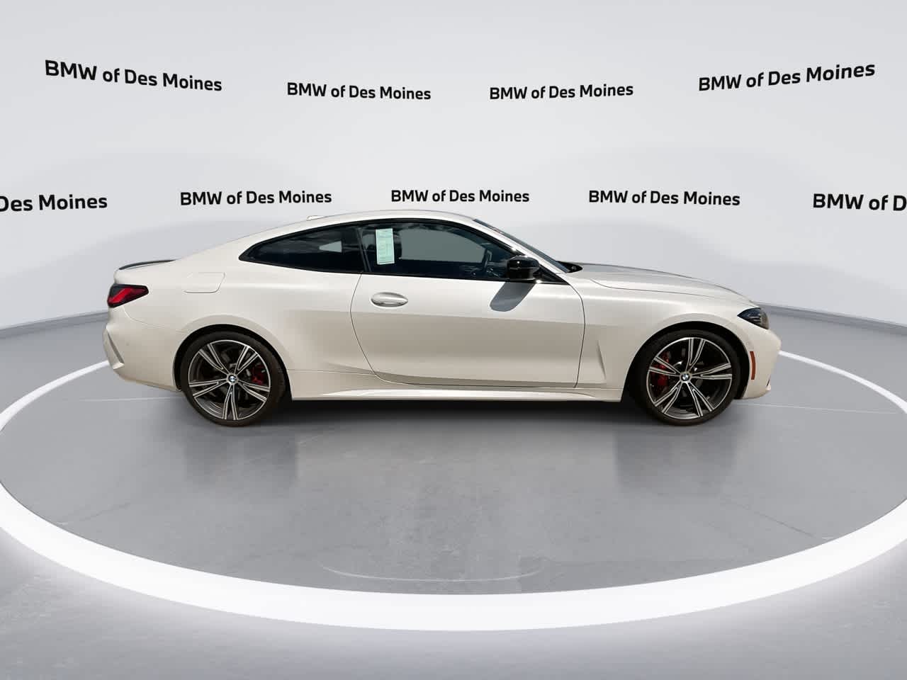 Thumbnail: 2024 BMW 4 Series - 9