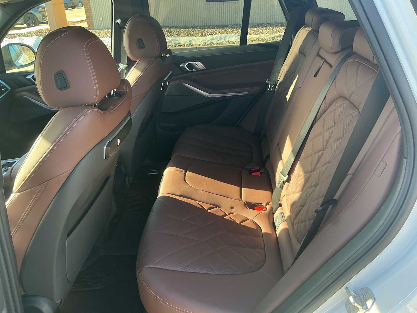 Thumbnail: 2024 BMW X5 - 12