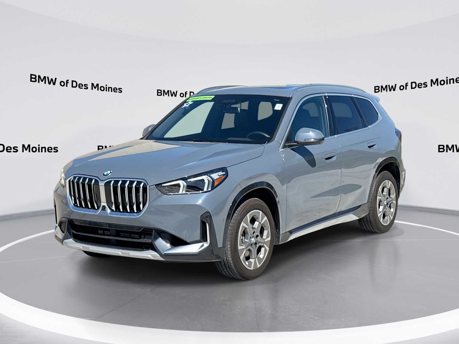 Thumbnail: 2025 BMW X1 - 1