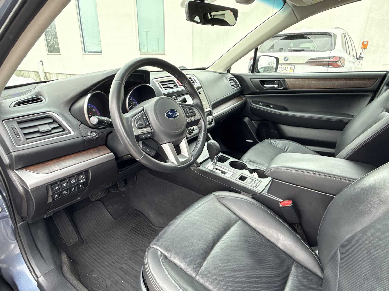 Thumbnail: 2017 Subaru Outback - 10