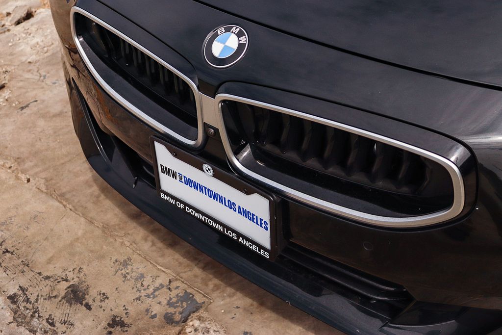 2025 BMW 2 Series 230i - Photo 9