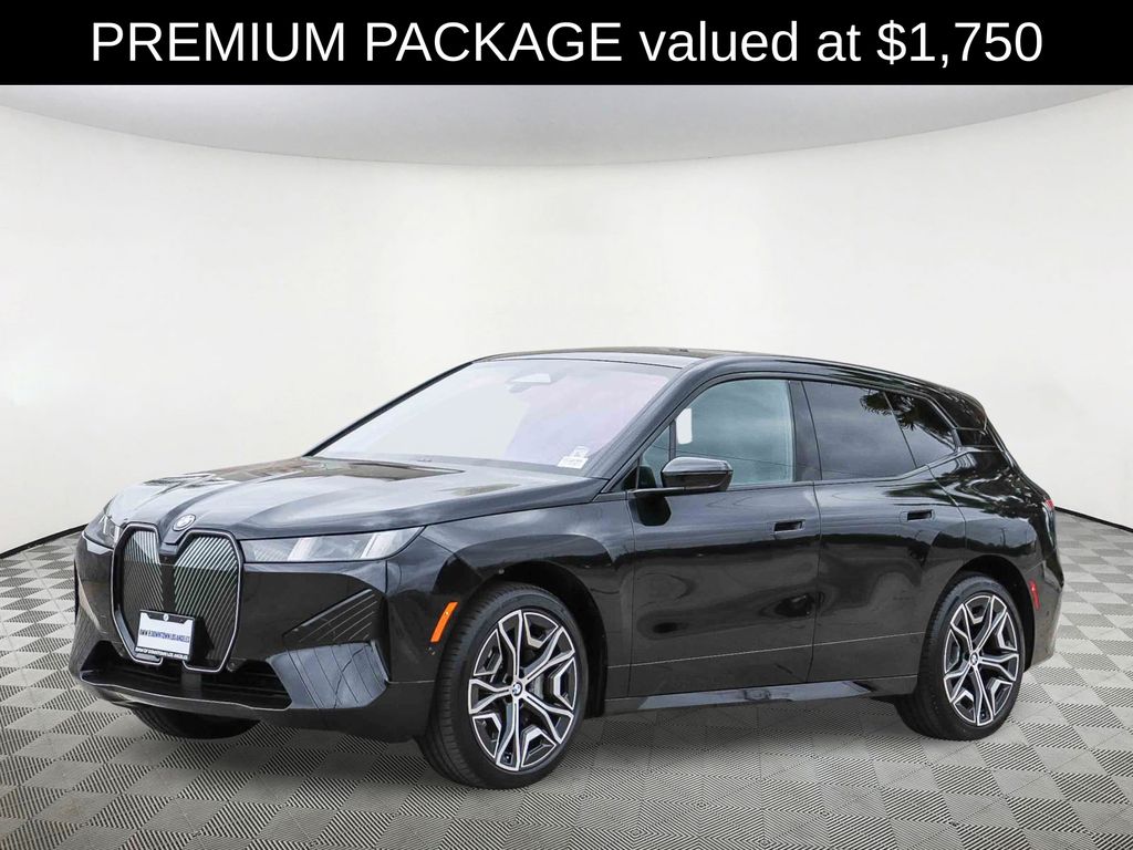 2026 BMW iX xDrive60 photo 2