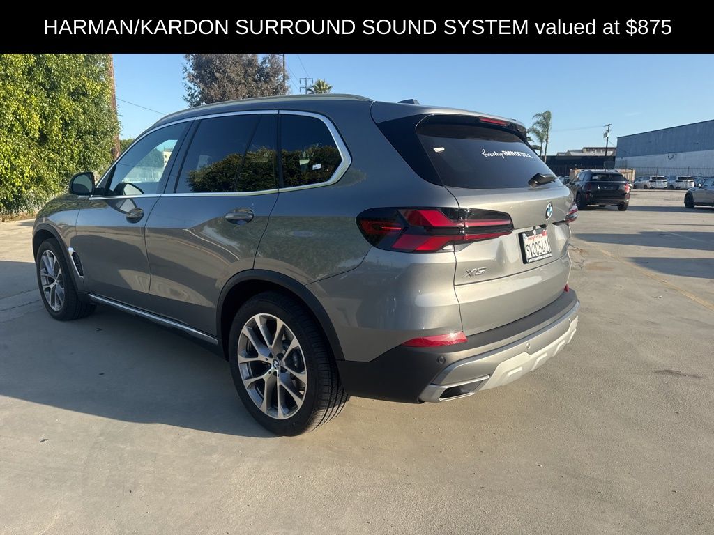 2026 BMW X5 sDrive40i photo 3