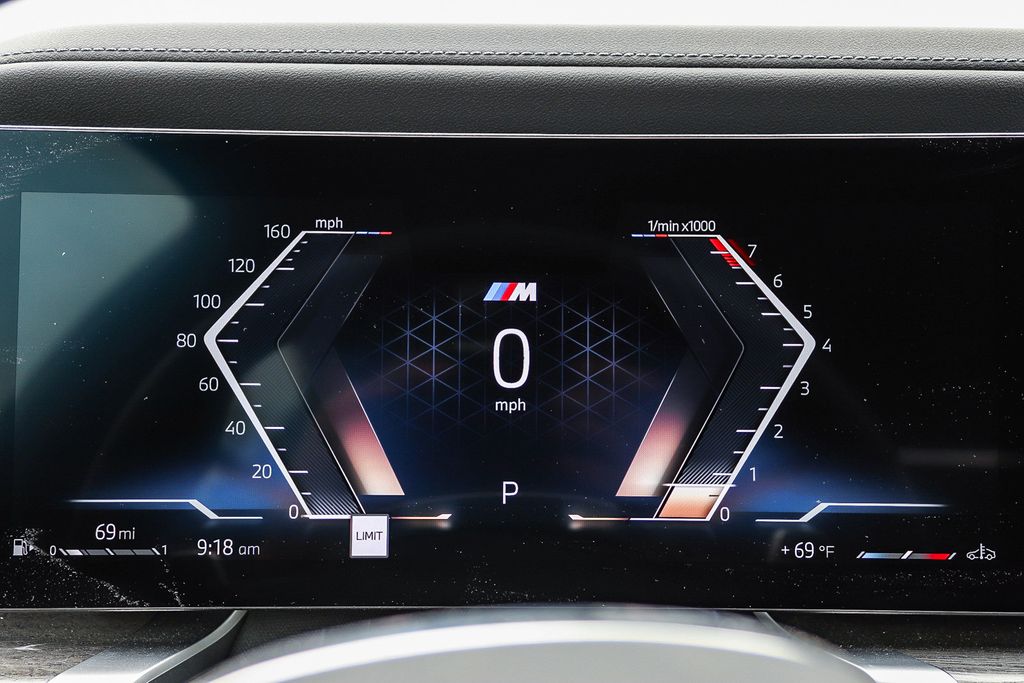 2025 BMW 7 Series 740i - Photo 27
