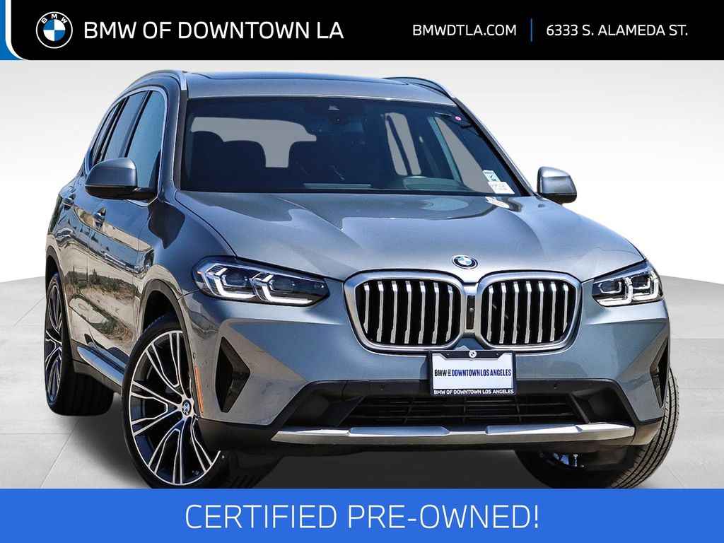 2023 BMW X3 sDrive30i's photo