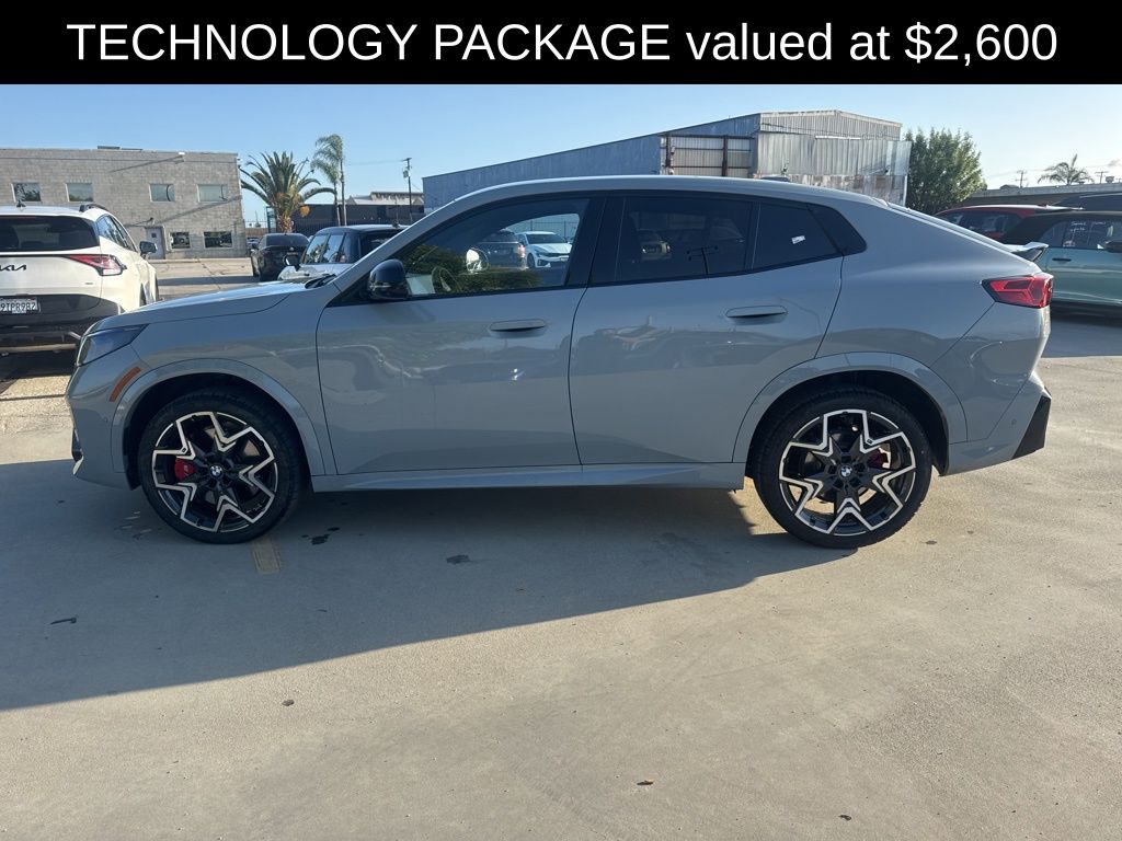 2026 BMW X2 xDrive28i photo 2