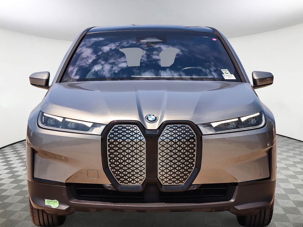 Used 2023 BMW iX Base with VIN WB523CF05PCM96572 for sale in Los Angeles, CA