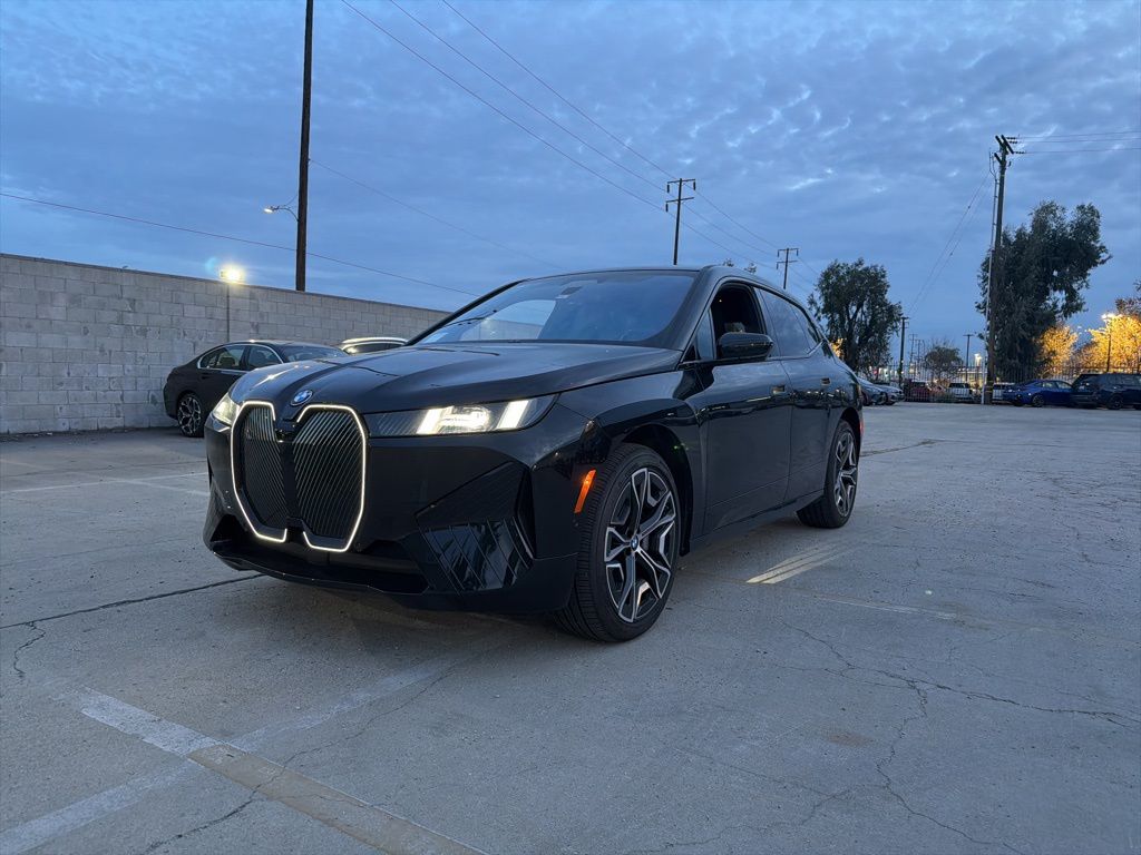2026 BMW iX 60's photo