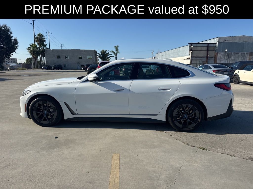 2023 BMW i4 eDrive40 photo 2