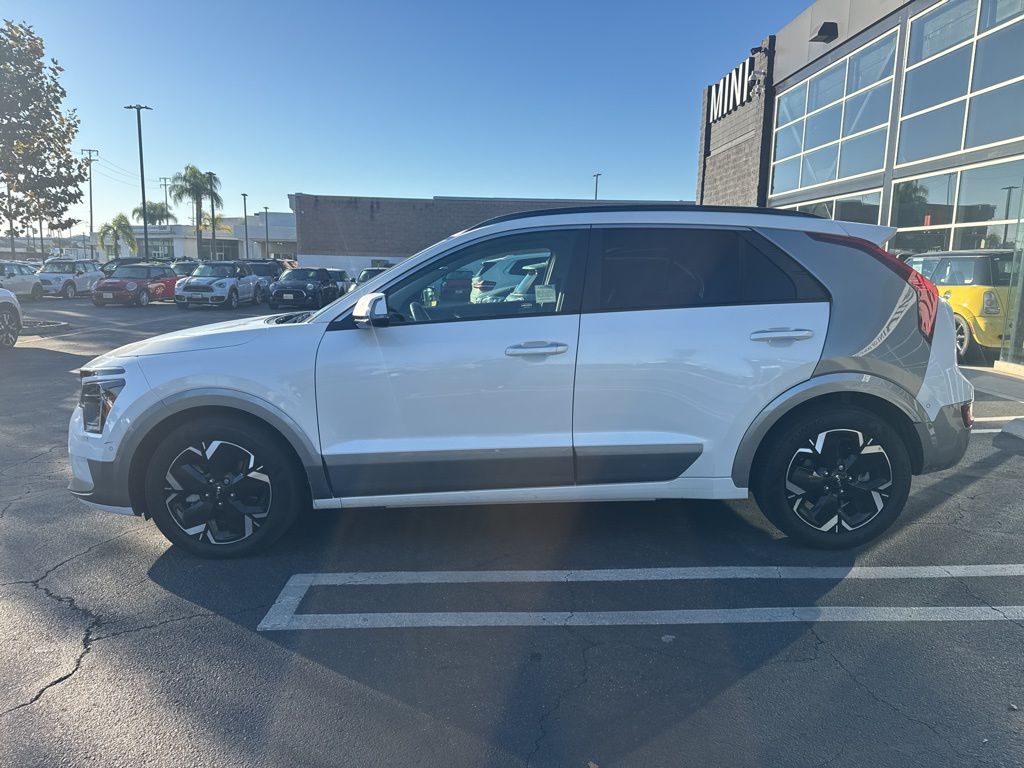 Used 2023 Kia Niro Wave with VIN KNDCT3L10P5015458 for sale in Los Angeles, CA