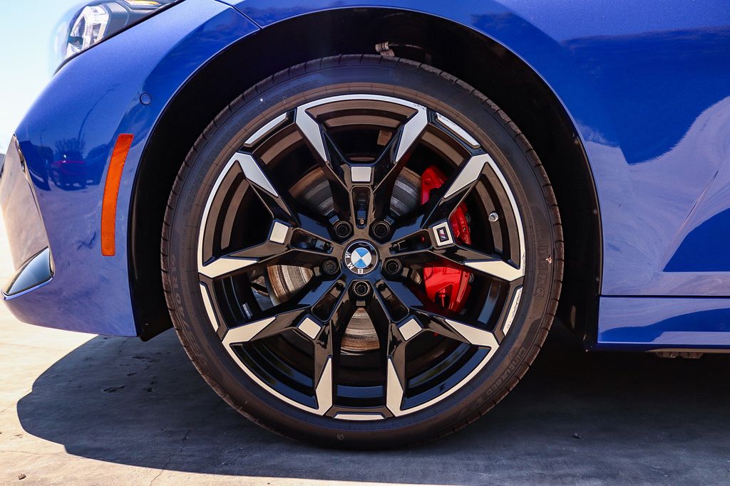 2026 BMW 3 Series 330i - Photo 13