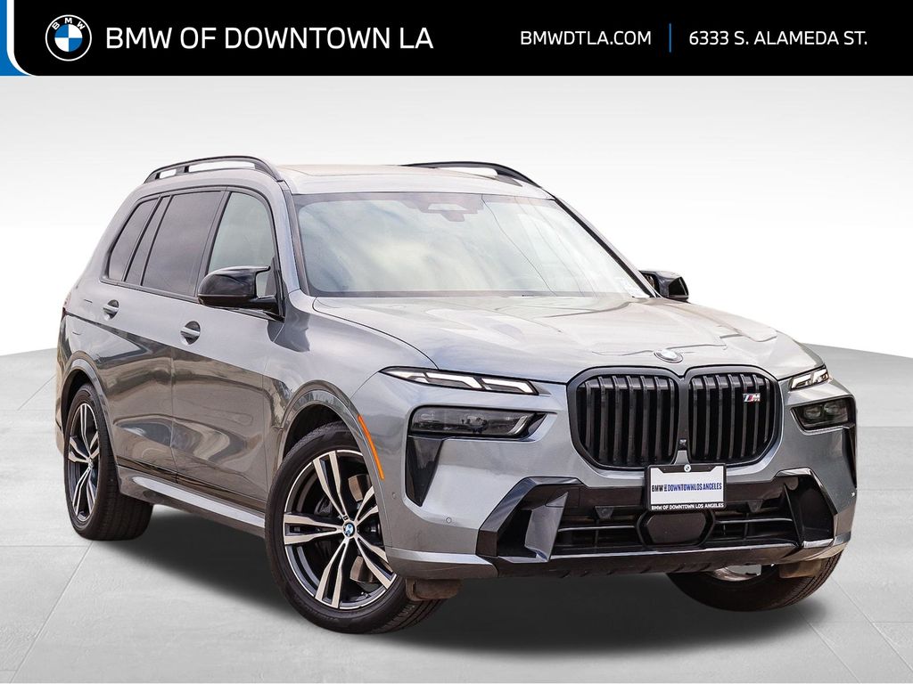 2023 BMW X7