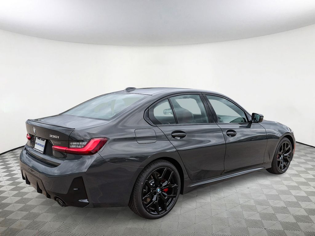 2026 Bmw 330i 3-Series photo 4