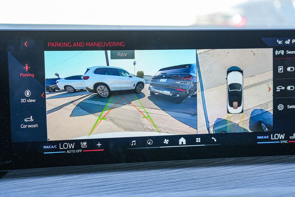 2026 BMW 4 Series photo 32