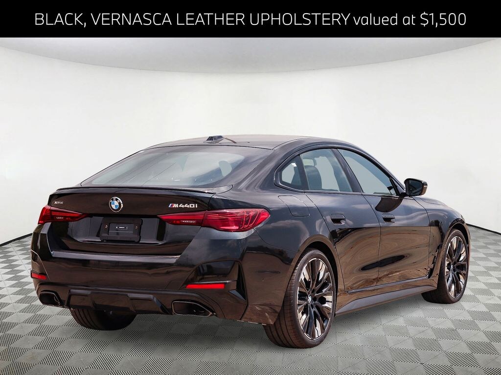 New 2026 BMW 4 Series M440i xDrive Hatchback