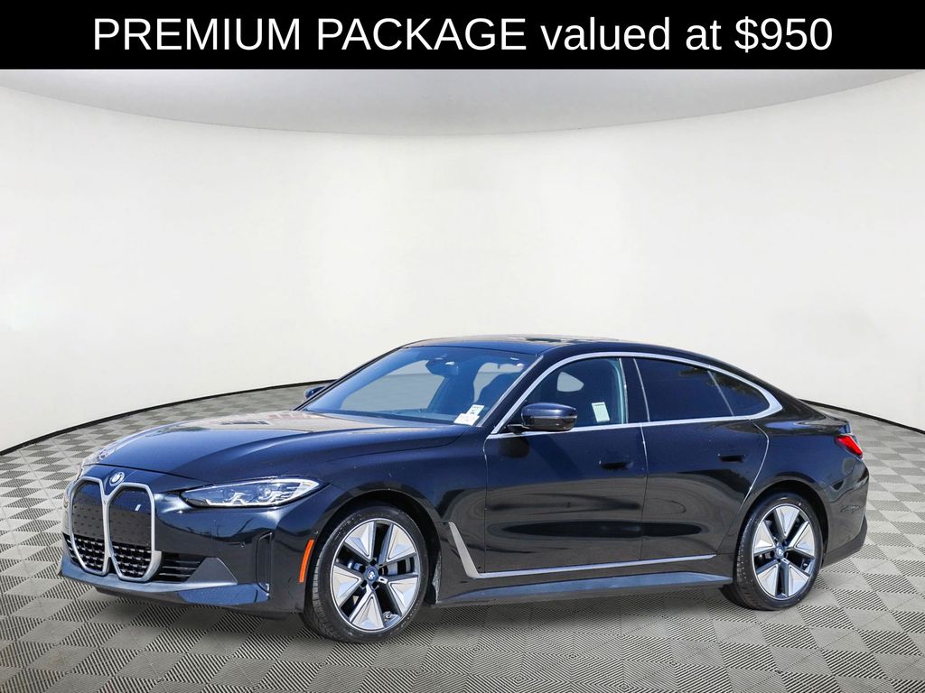 2023 BMW i4 eDrive40 photo 2