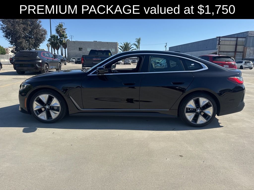 2025 BMW i4 xDrive40 photo 2