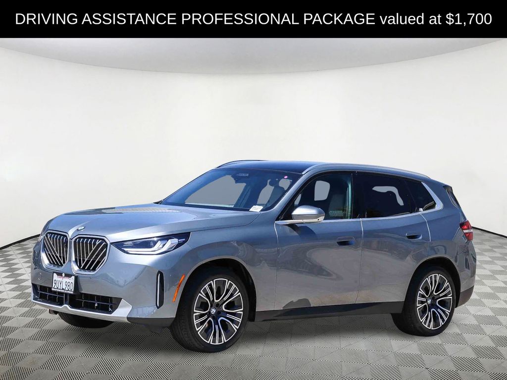 2025 BMW X3 30 xDrive photo 2