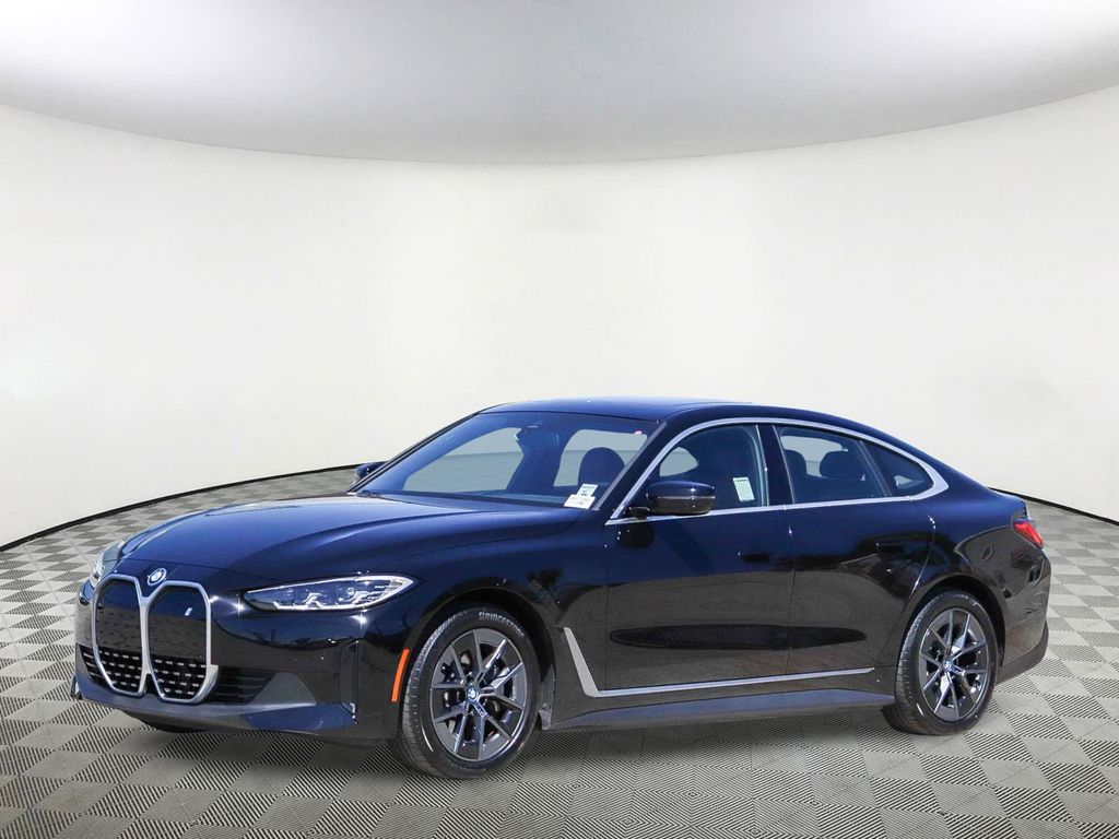 2023 BMW i4 eDrive35 photo 2