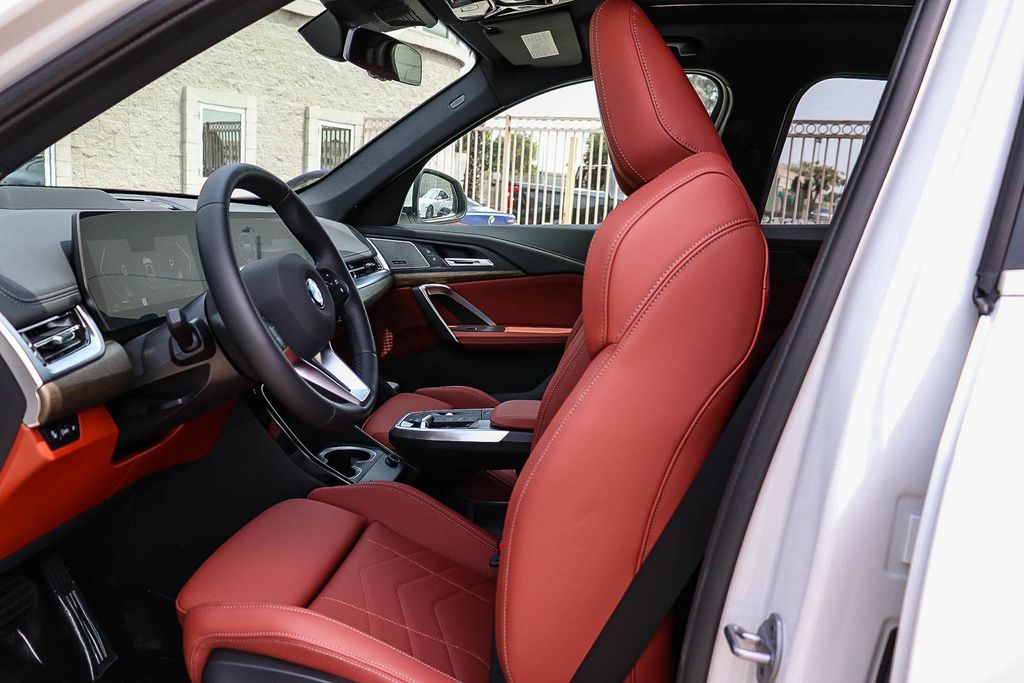 2026 BMW X1 XDrive28i - Photo 18