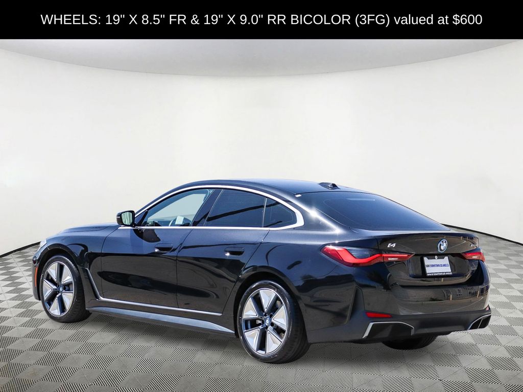 2023 BMW i4 eDrive40 photo 6