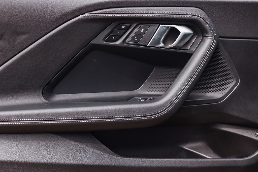 2025 BMW 2 Series 230i - Photo 21