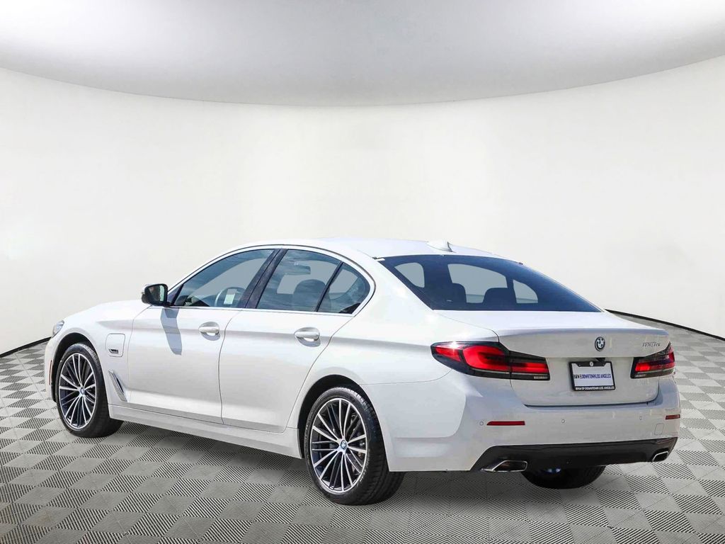 2023 BMW 5 Series 530e iPerformance photo 6