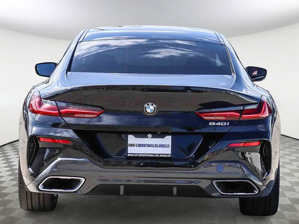 2025 BMW 8 Series 840 photo 4