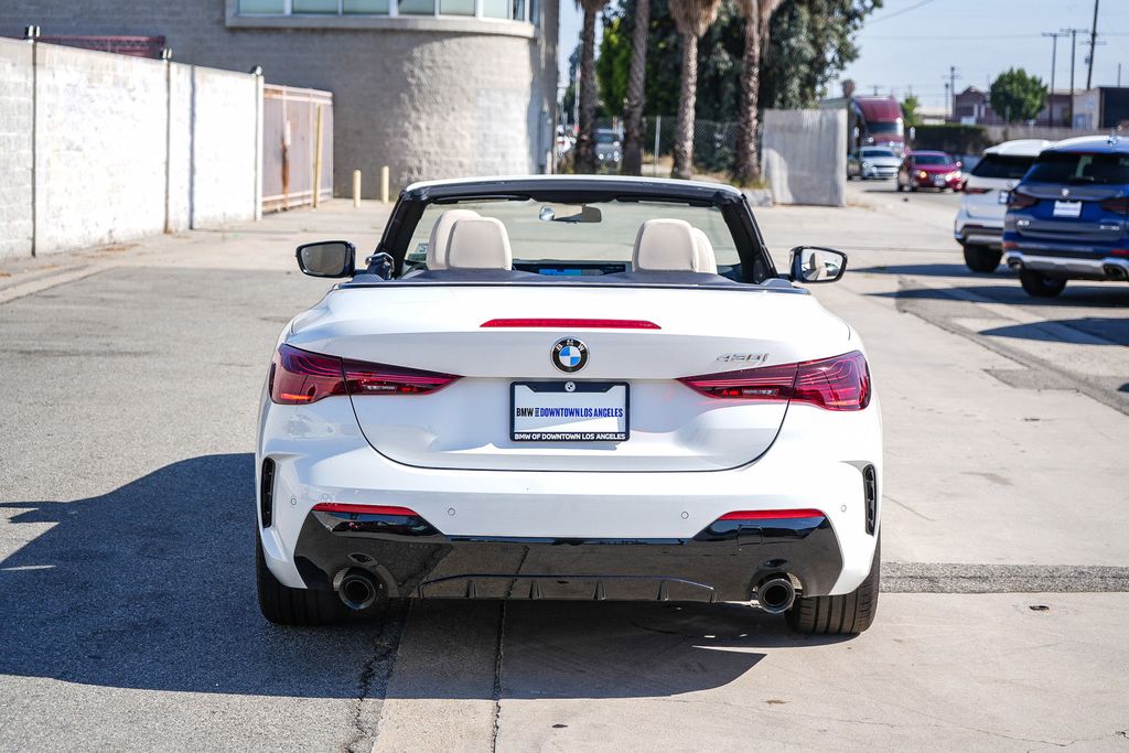 2026 BMW 4 Series photo 21
