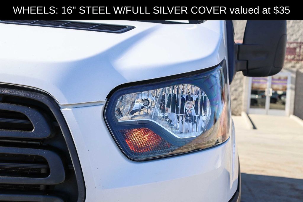 2019 Ford Transit-250 Base photo 3