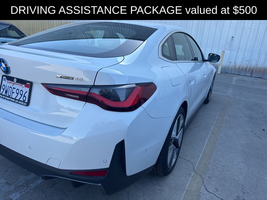 2025 BMW i4 xDrive40 photo 5