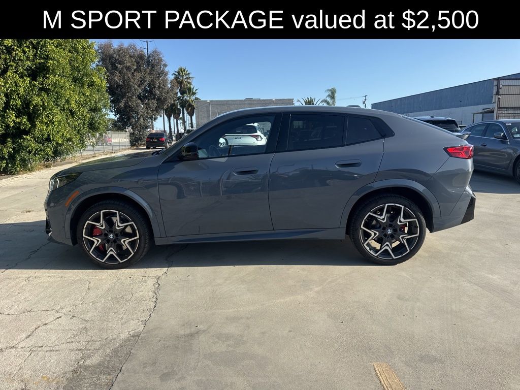 2026 BMW X2 xDrive28i photo 2