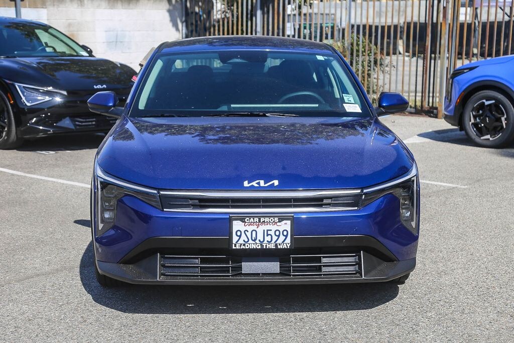 Used 2025 Kia K4 LXS Sedan