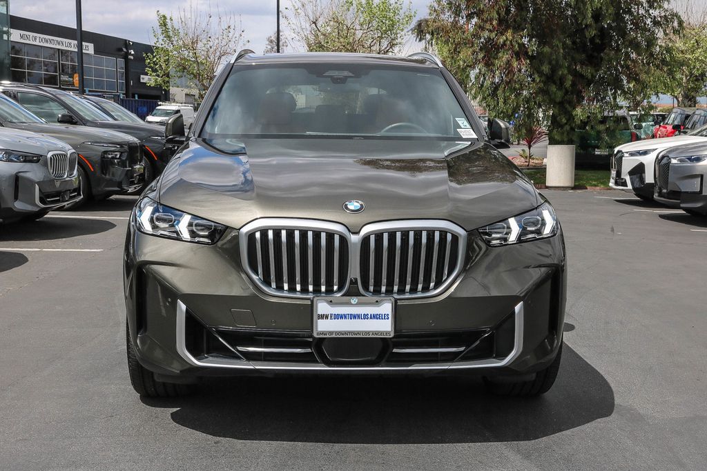 2024 Bmw X5 xDrive40i photo 2