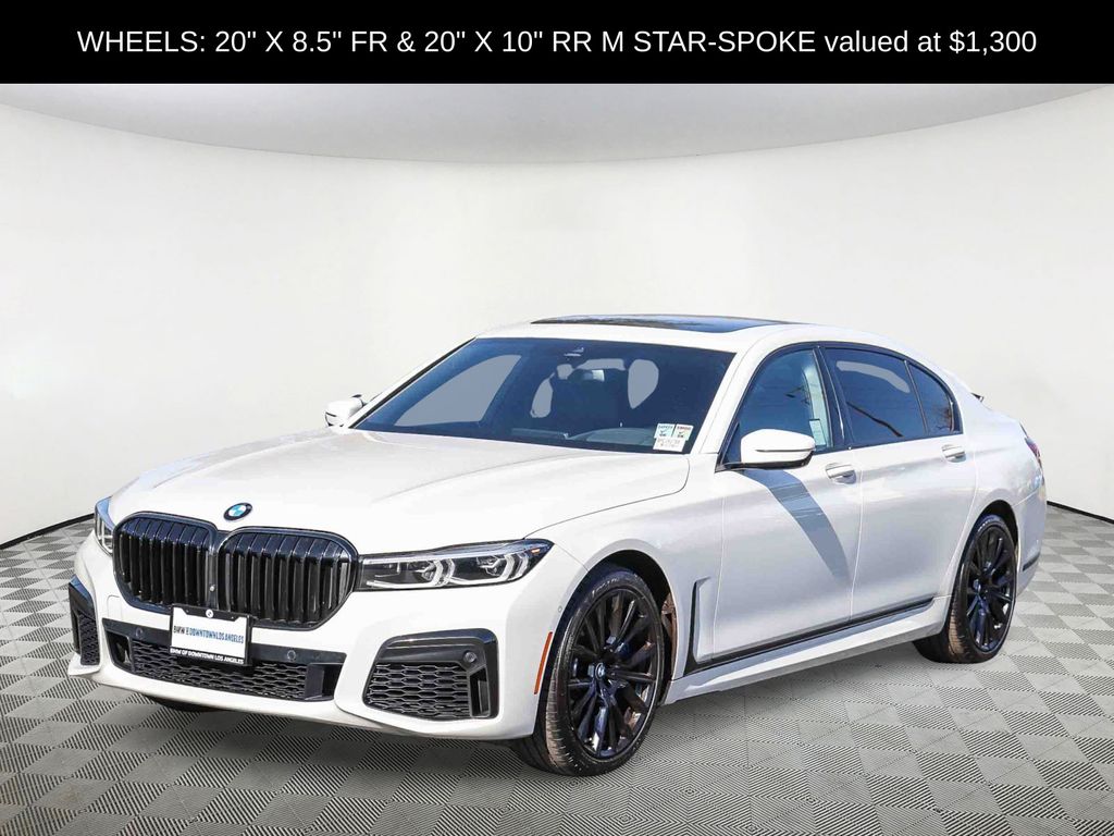 2022 BMW 7 Series 750i xDrive photo 2