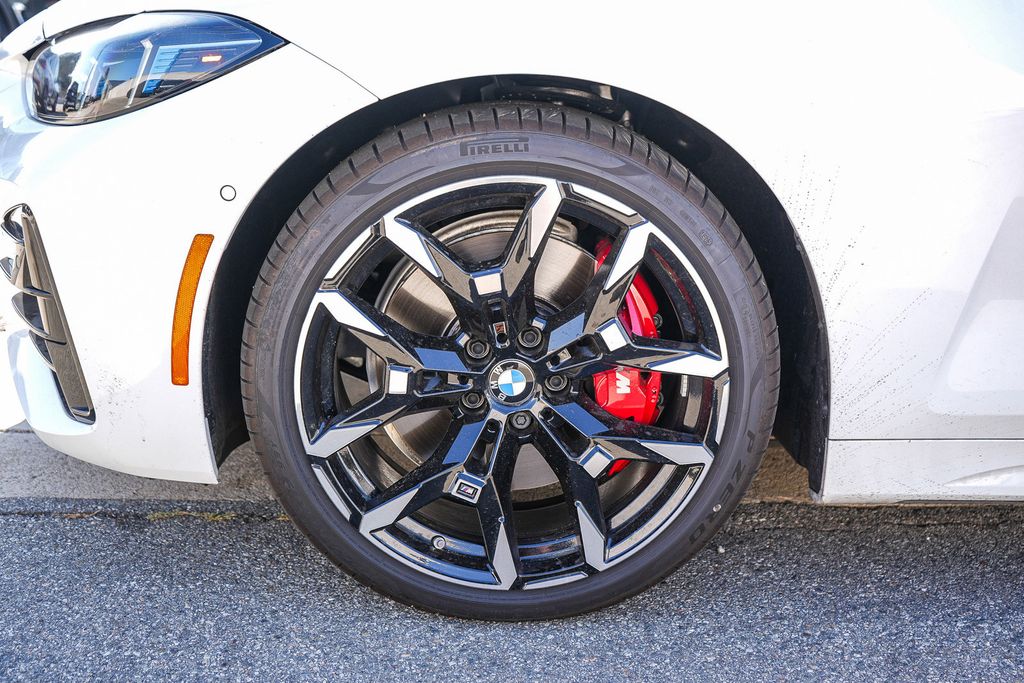 2026 BMW 4 Series photo 14