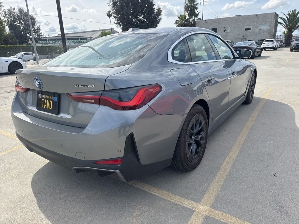 2022 BMW i4 eDrive40 photo 5